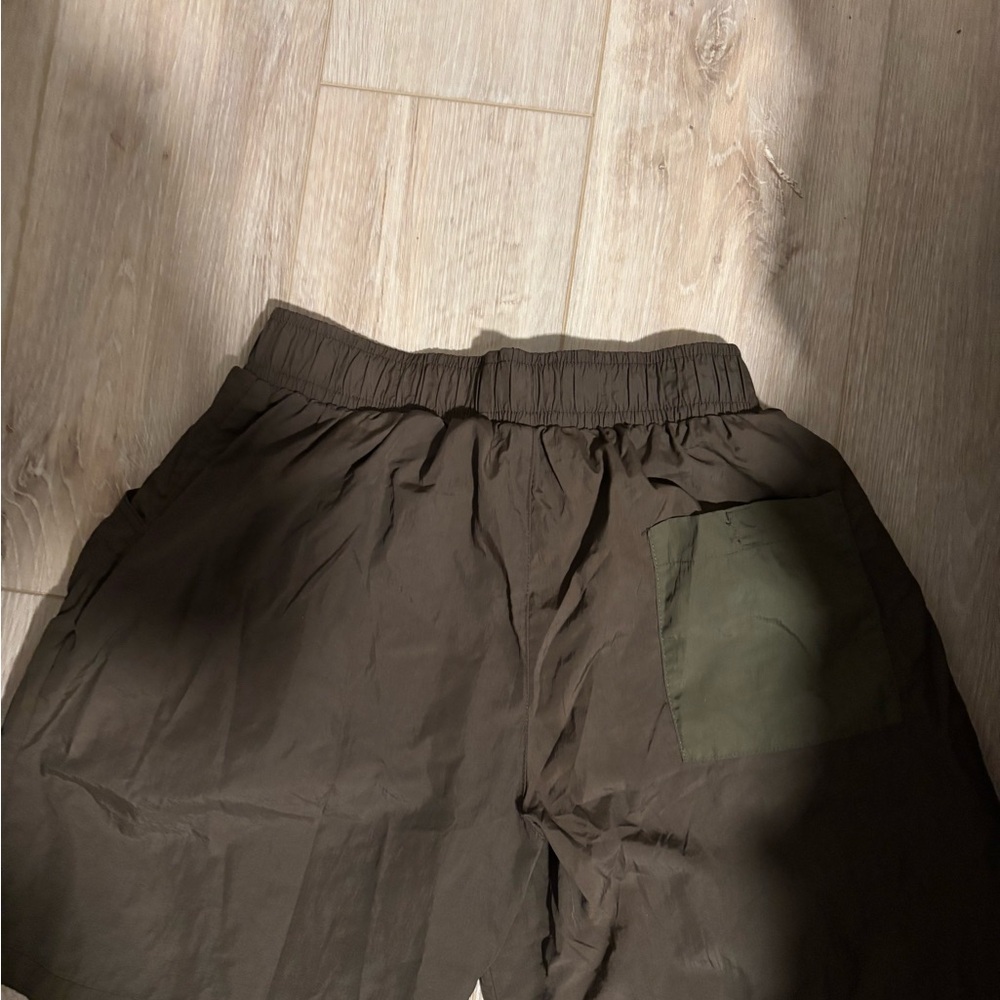 Men's Dark Olive Cargo Shorts
